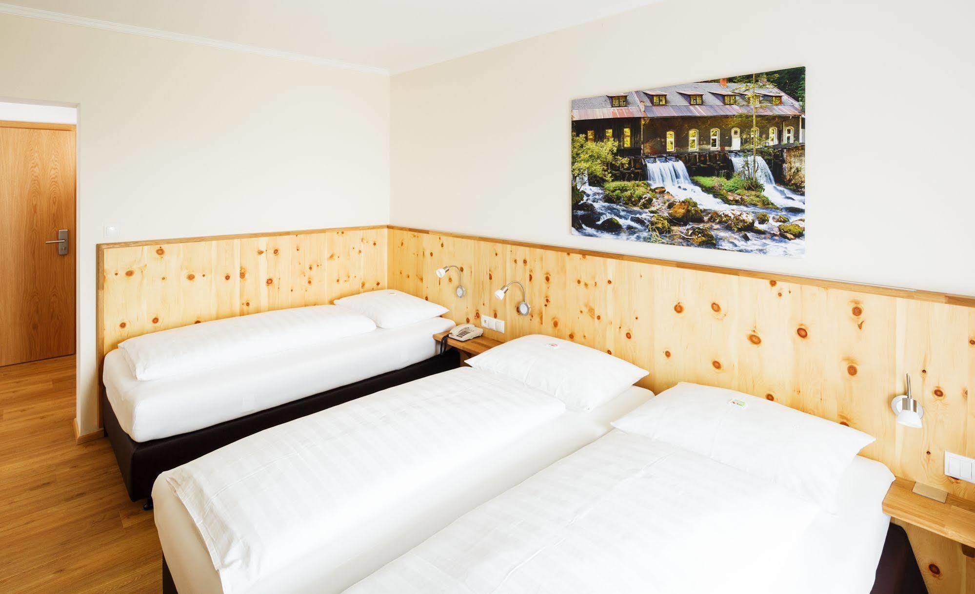 Pension Jageredt Nussbach Exteriér fotografie