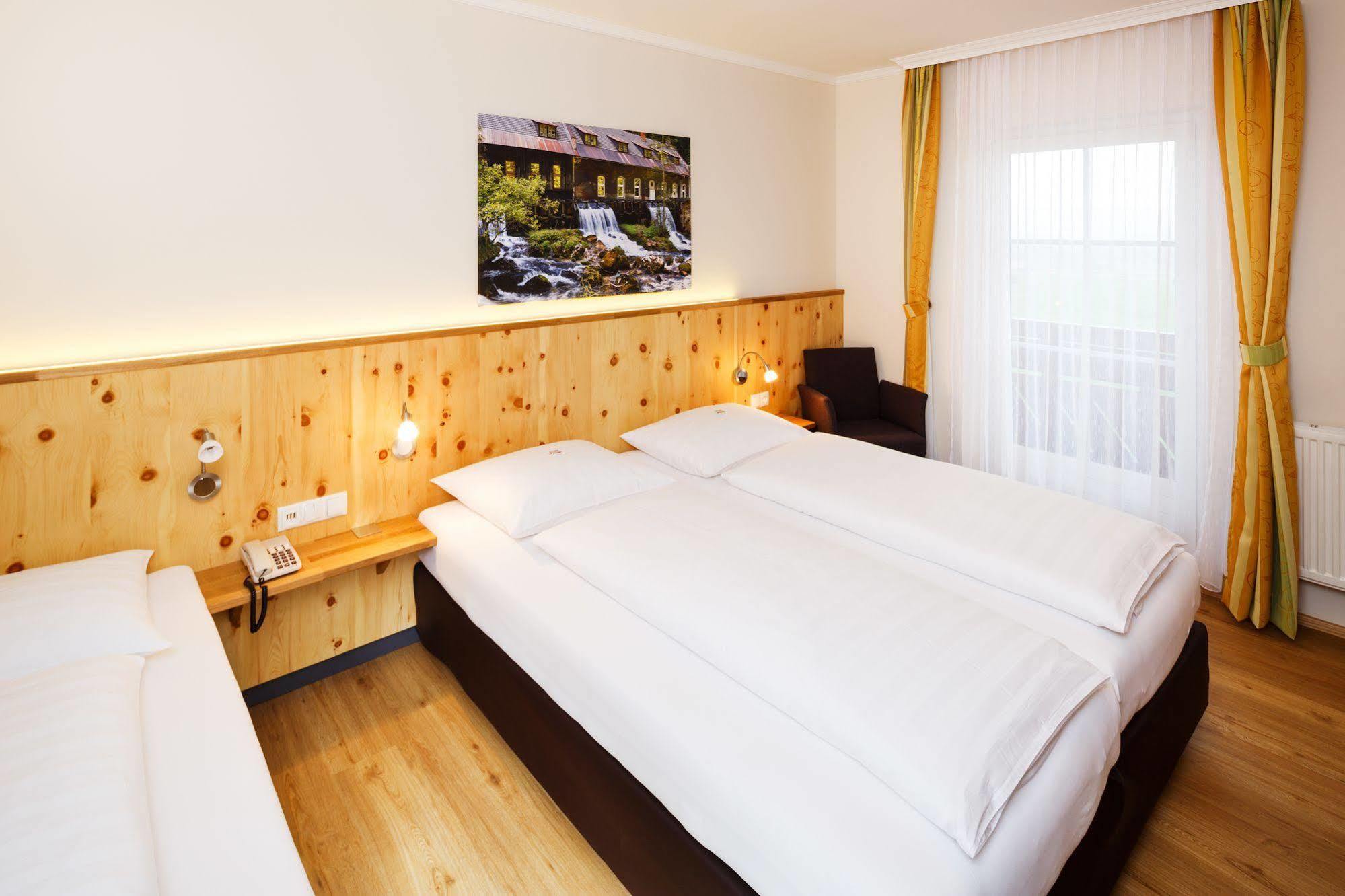 Pension Jageredt Nussbach Exteriér fotografie